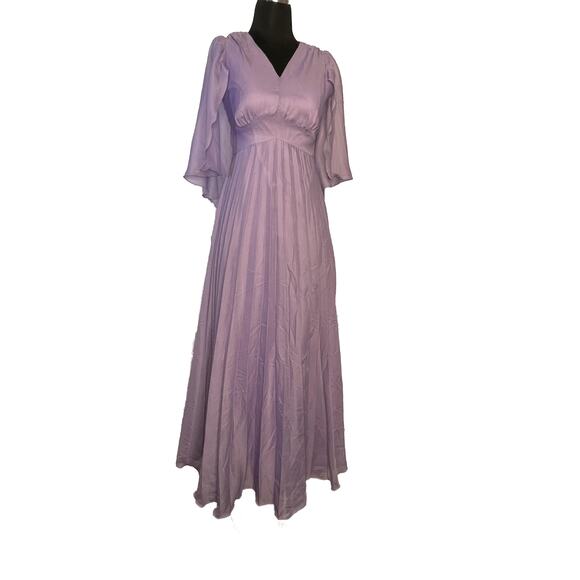 Vintage 1970s Lavender Pleated Maxi Dress with Flutter Sleeves – Size XS/S - Picture 1 of 16